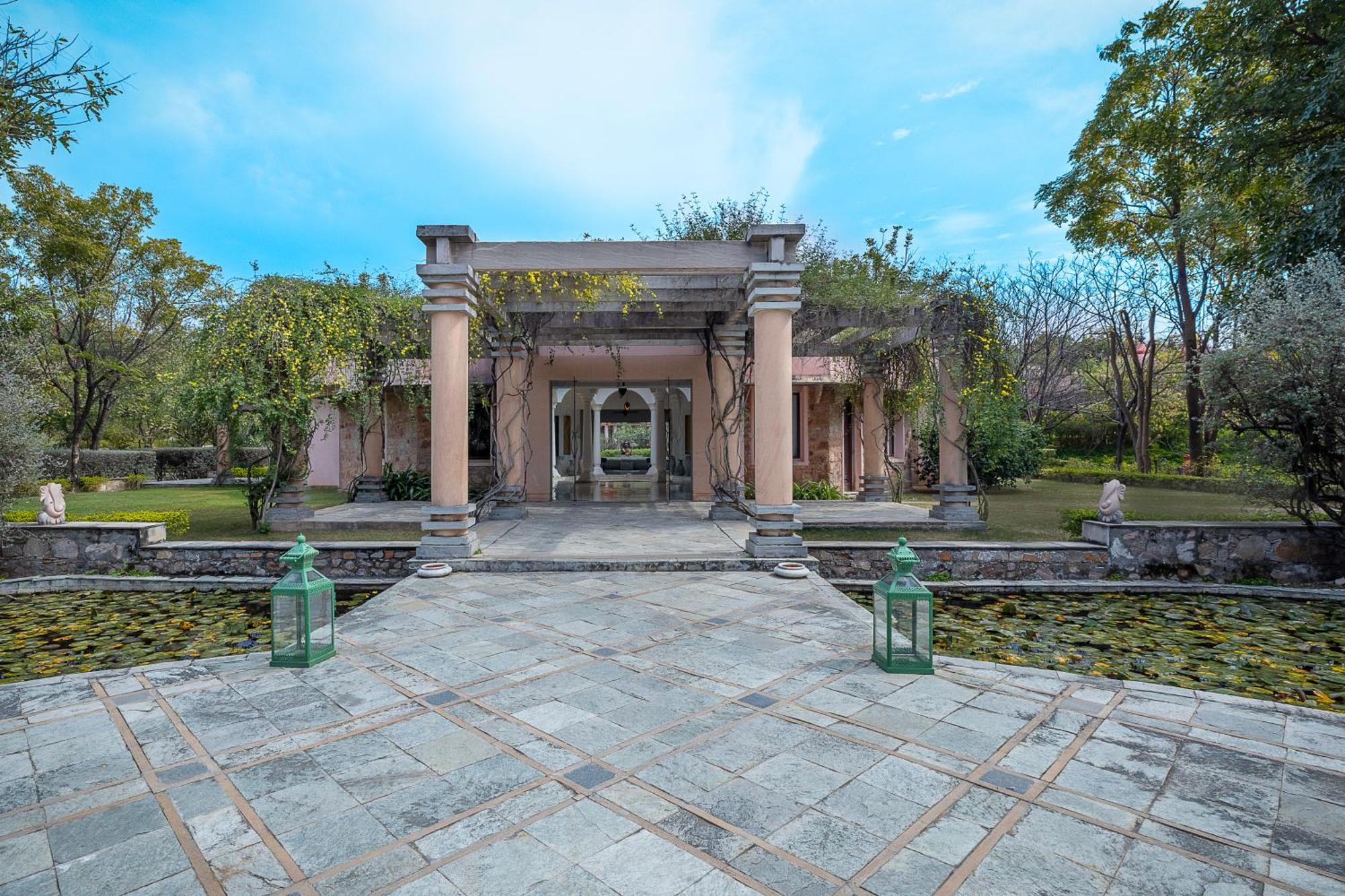 Tree Of Life Resort & Spa Jaipur Ngoại thất bức ảnh
